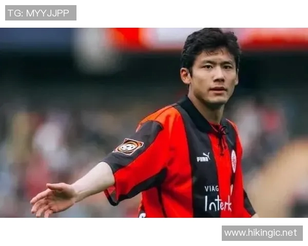 单字足球明星的传奇人生与辉煌成就揭秘