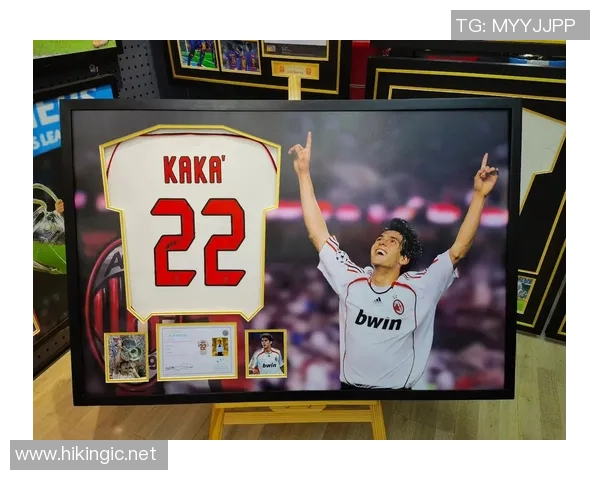 男生头像中足球明星的魅力与青春活力的完美结合 男生头像中足球明星的魅力与青春活力的完美结合