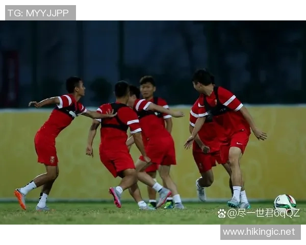 国足的比赛展现团结与拼搏精神期待未来的辉煌与突破